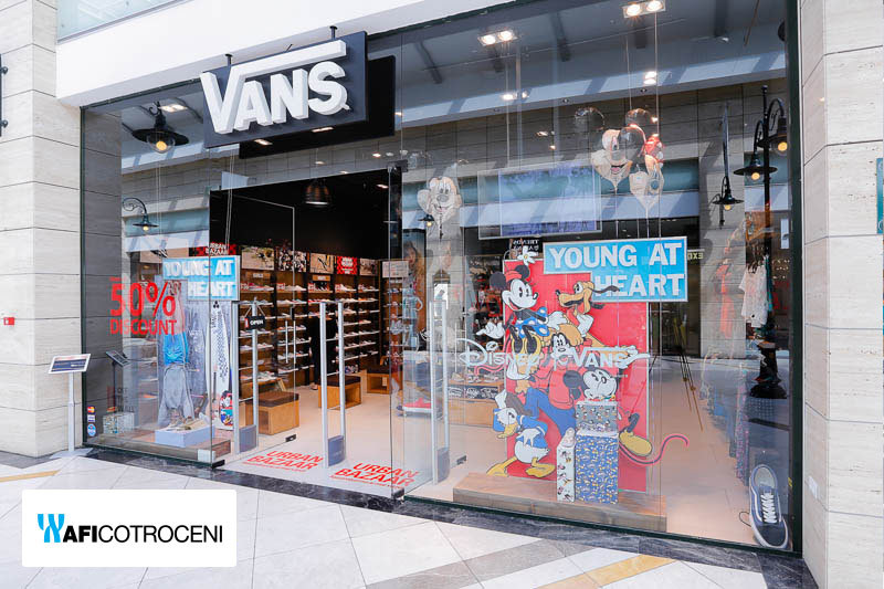 Until be impressed Commemorative VANS in AFI Cotroceni - Shopping si relaxare